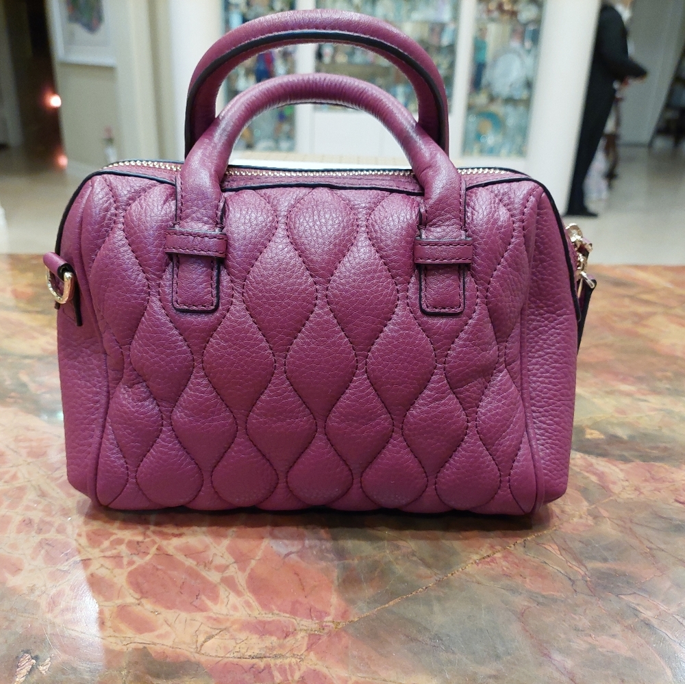 Vera Bradley Leather Purse Preowned Excellent Condition - Picture 3 of 8